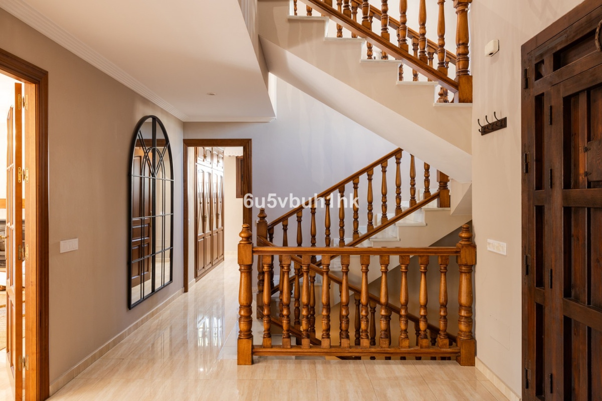 Resale - Villa - Marbella - San Pedro de Alcántara