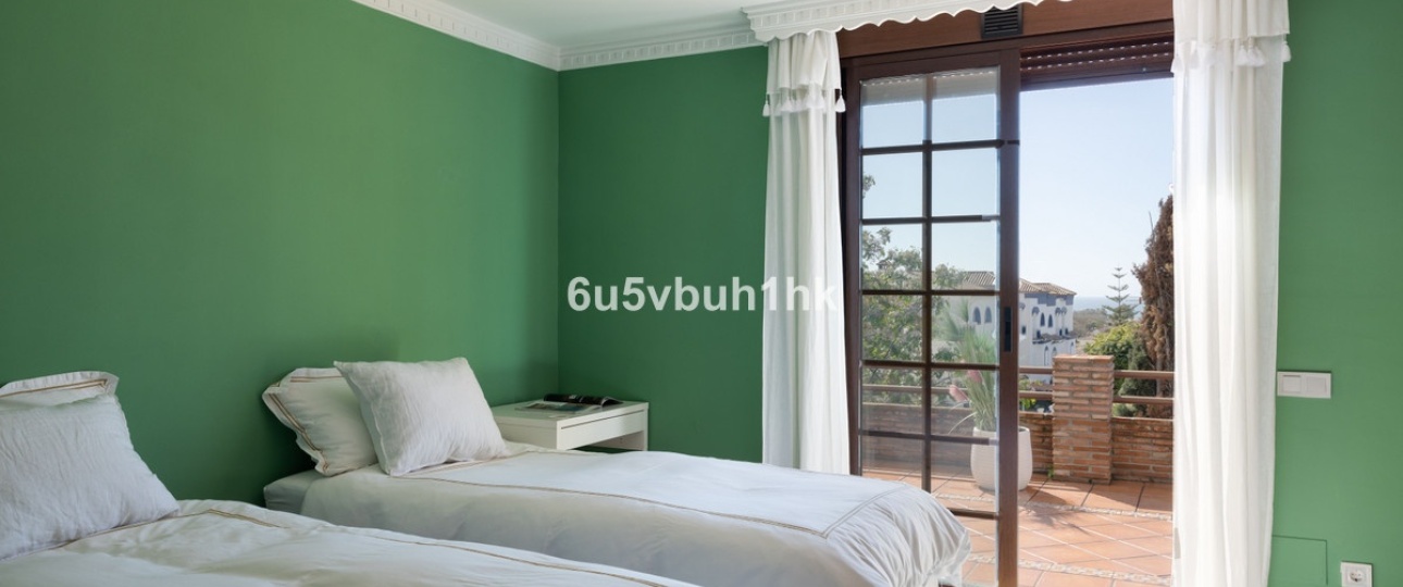 Resale - Villa - Marbella - San Pedro de Alcántara
