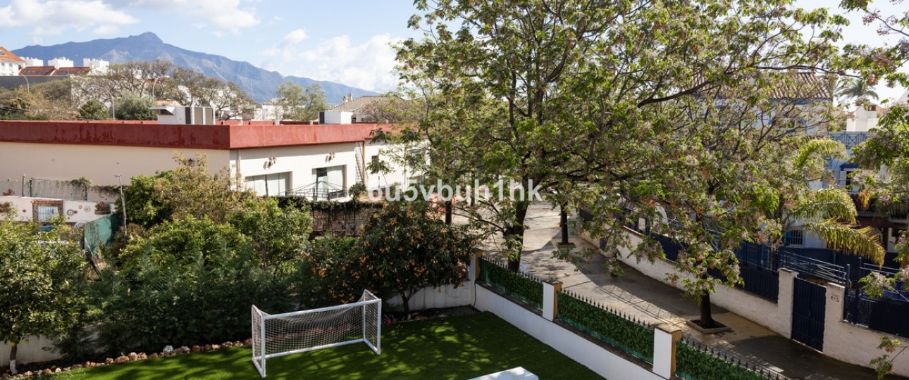Resale - Villa - Marbella - San Pedro de Alcántara