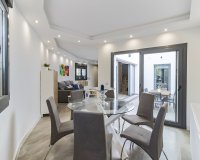 Resale - Villa - Marbella - San Pedro de Alcántara
