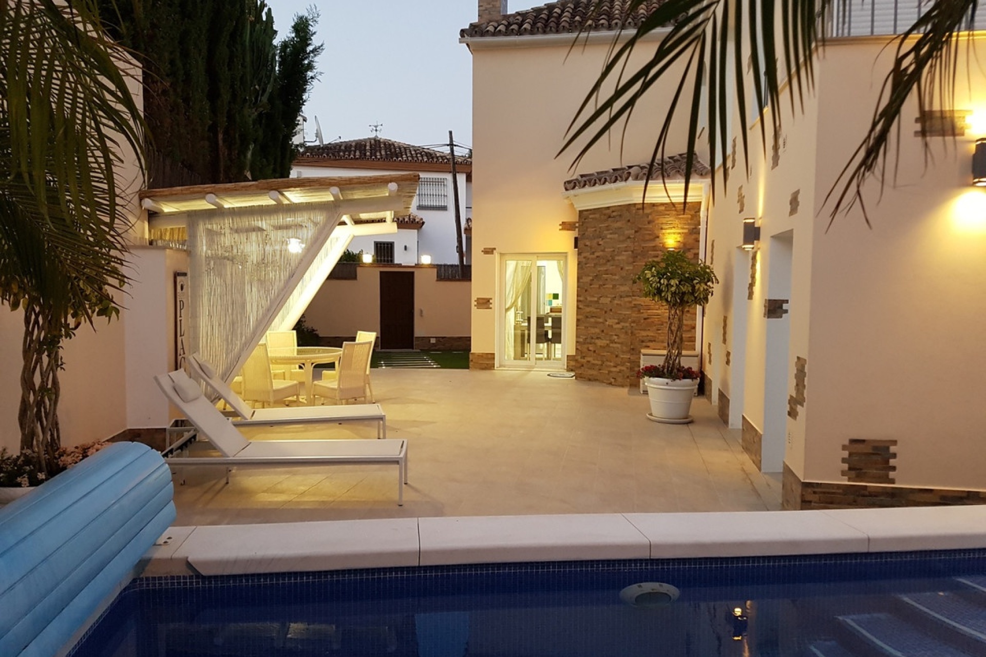 Resale - Villa - Marbella - San Pedro de Alcántara