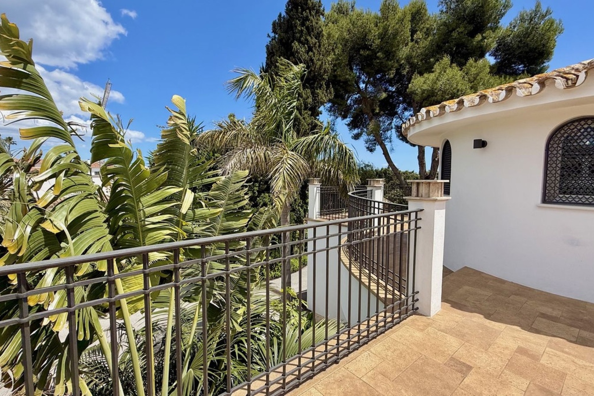 Resale - Villa - Marbella - San Pedro de Alcántara