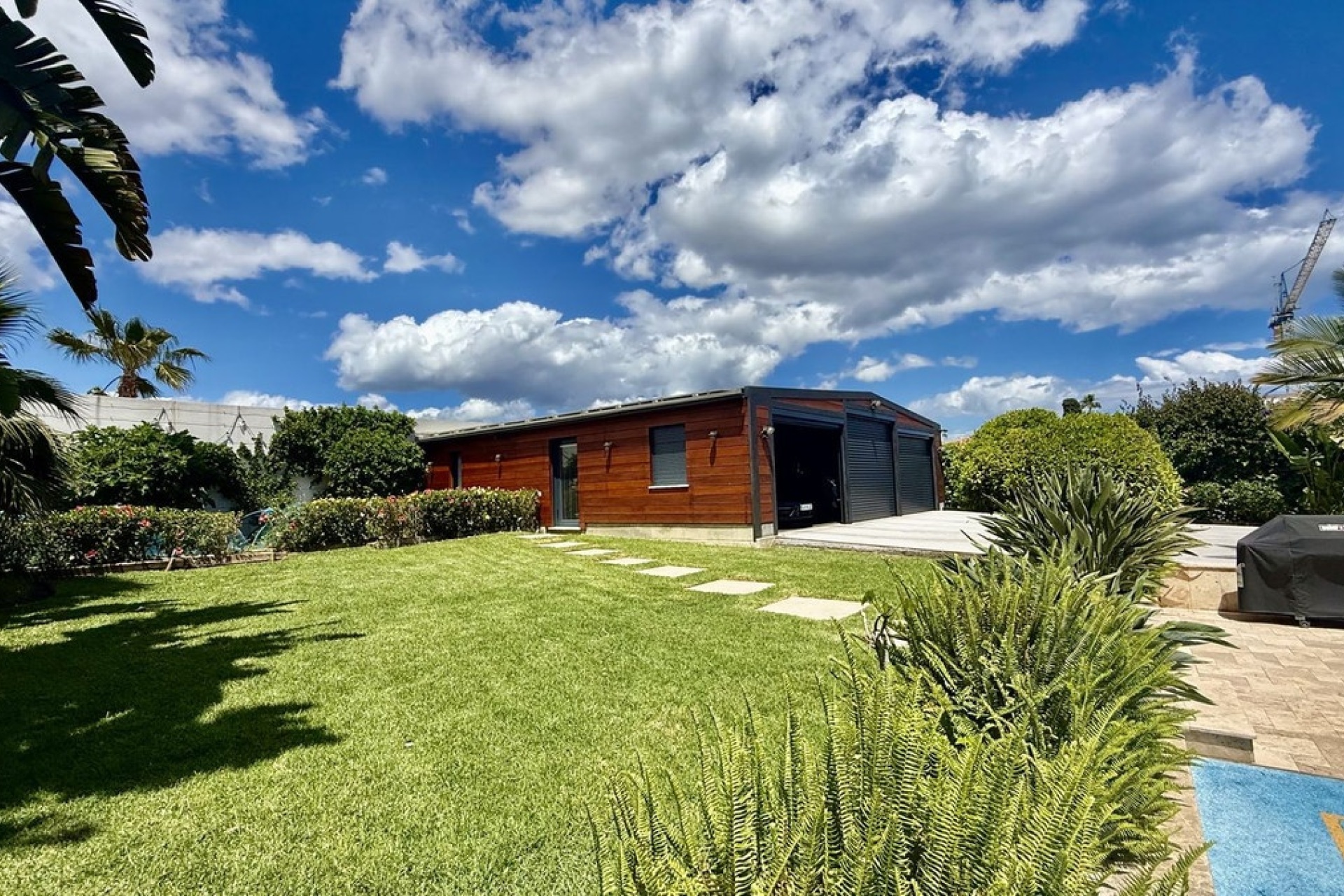 Resale - Villa - Marbella - San Pedro de Alcántara