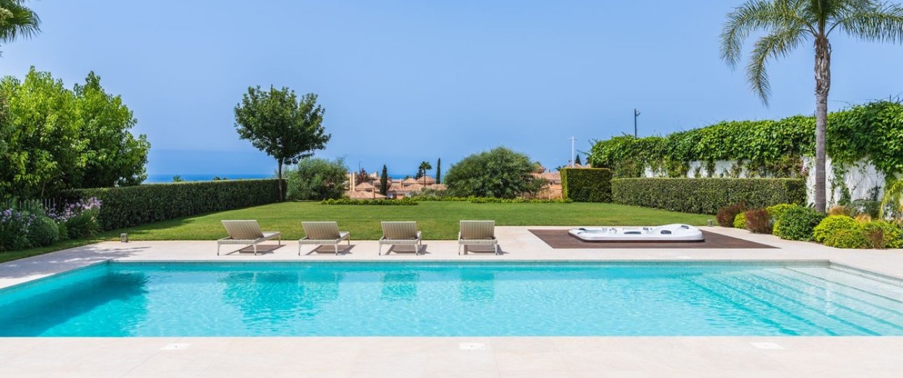 Resale - Villa - Marbella - Santa Clara