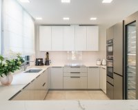 Resale - Villa - Marbella - Santa Clara