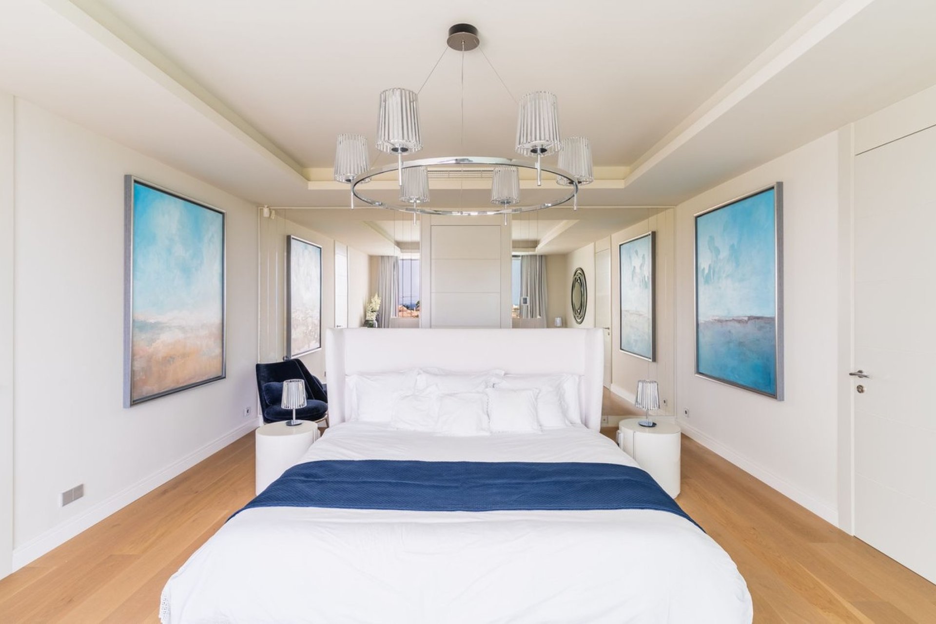 Resale - Villa - Marbella - Santa Clara