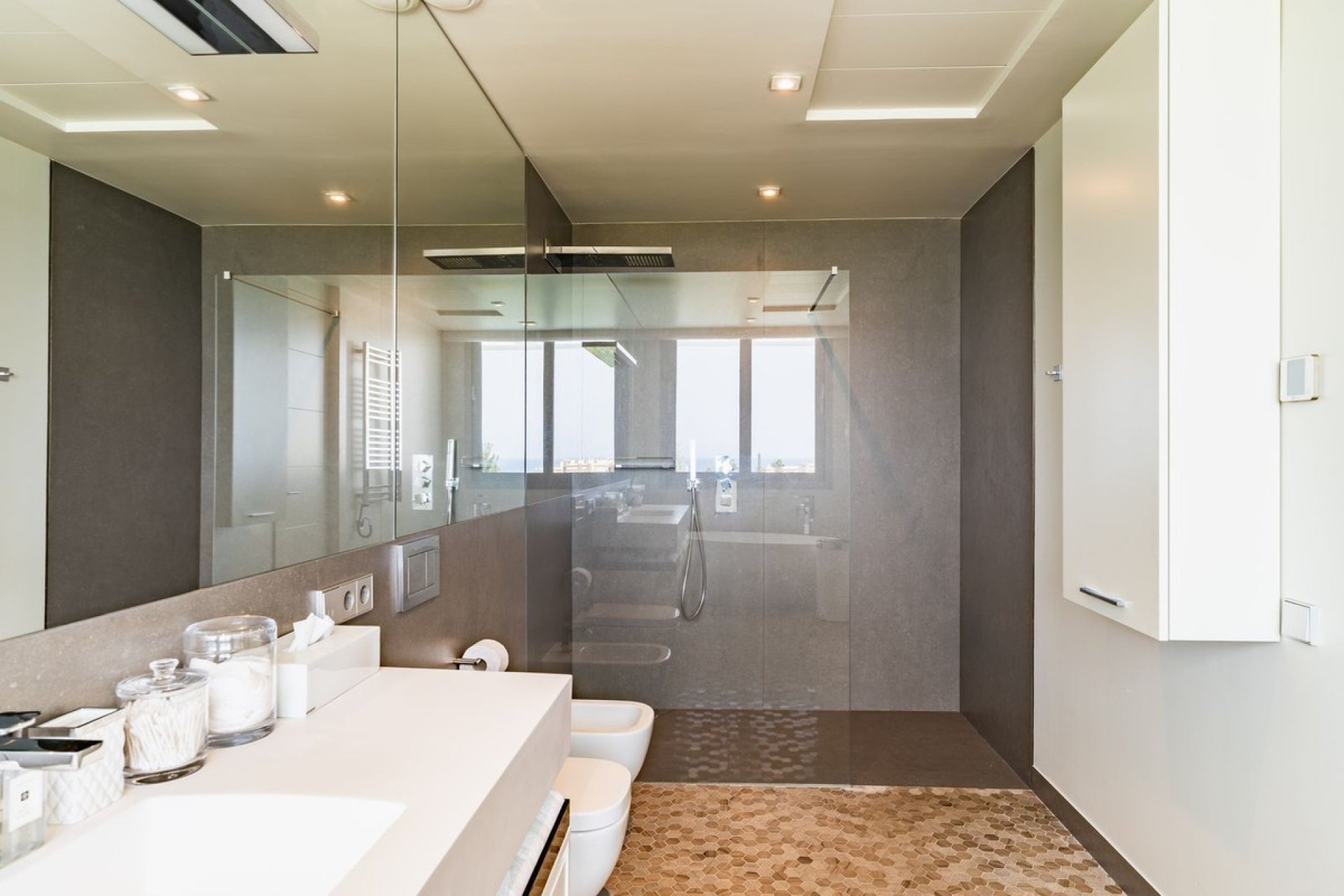 Resale - Villa - Marbella - Santa Clara
