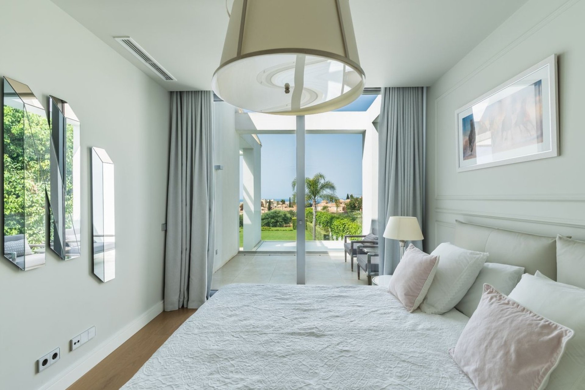 Resale - Villa - Marbella - Santa Clara