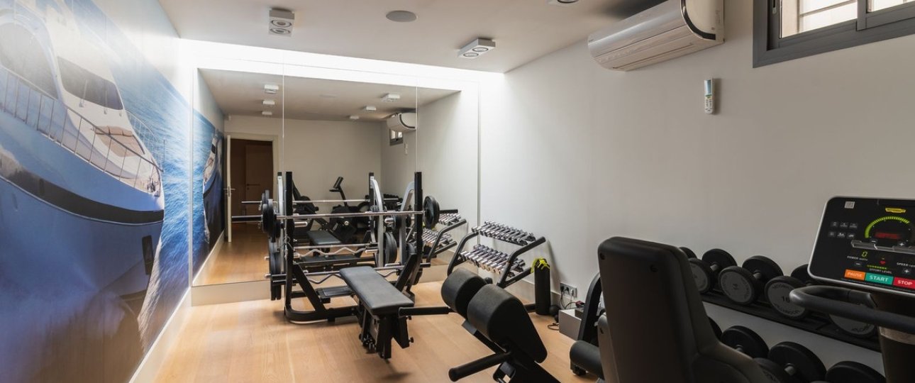 Resale - Villa - Marbella - Santa Clara