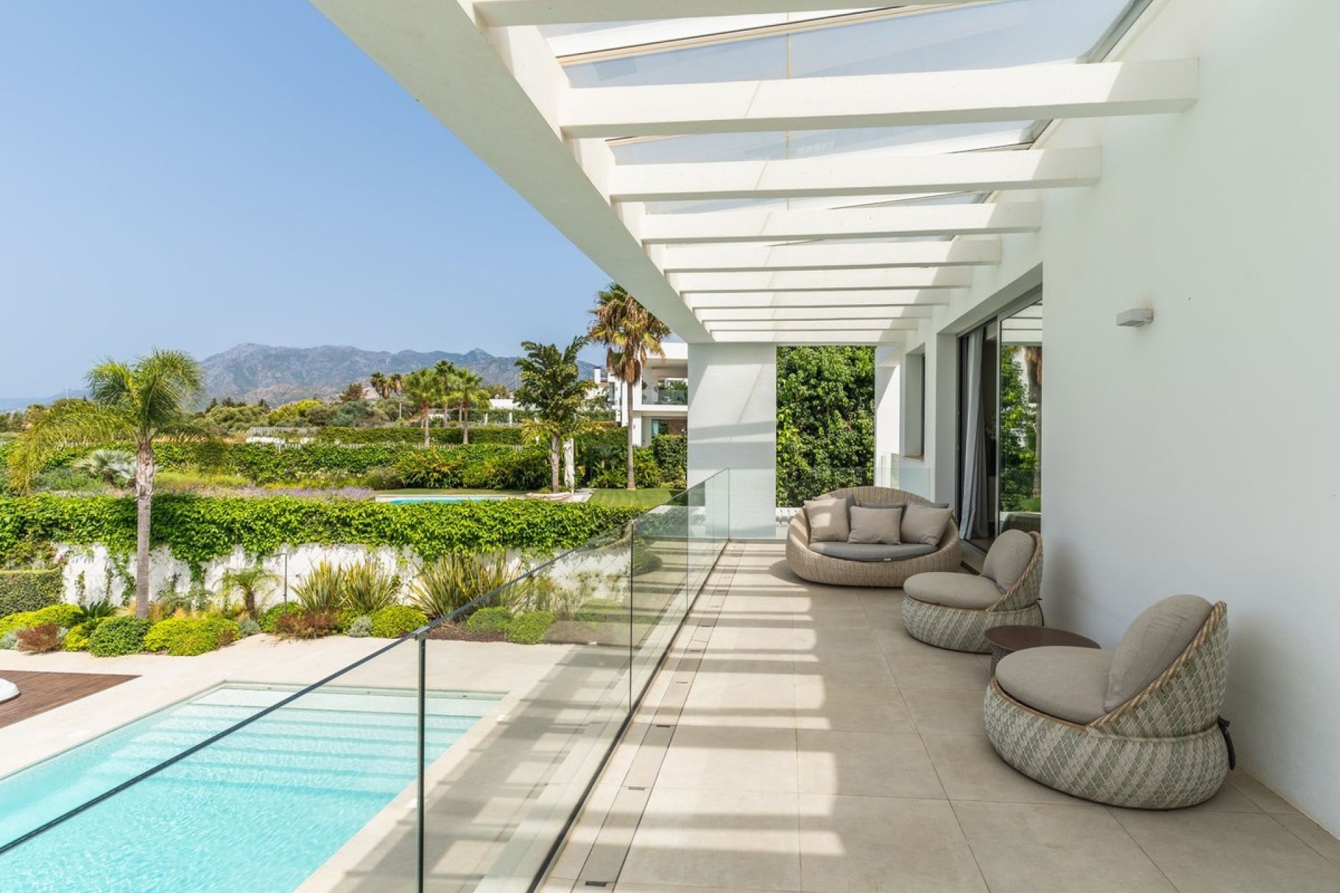 Resale - Villa - Marbella - Santa Clara