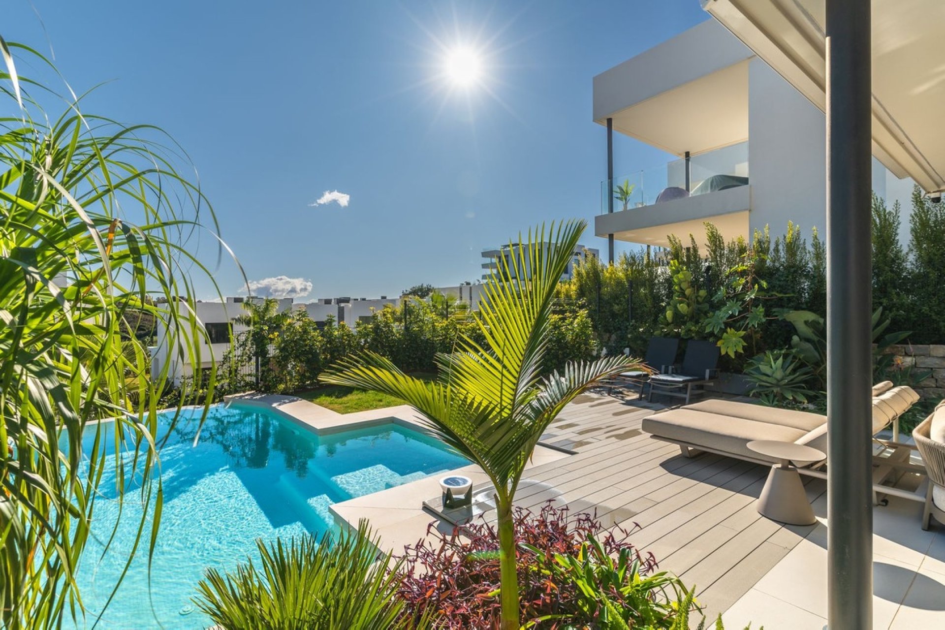 Resale - Villa - Marbella - Santa Clara