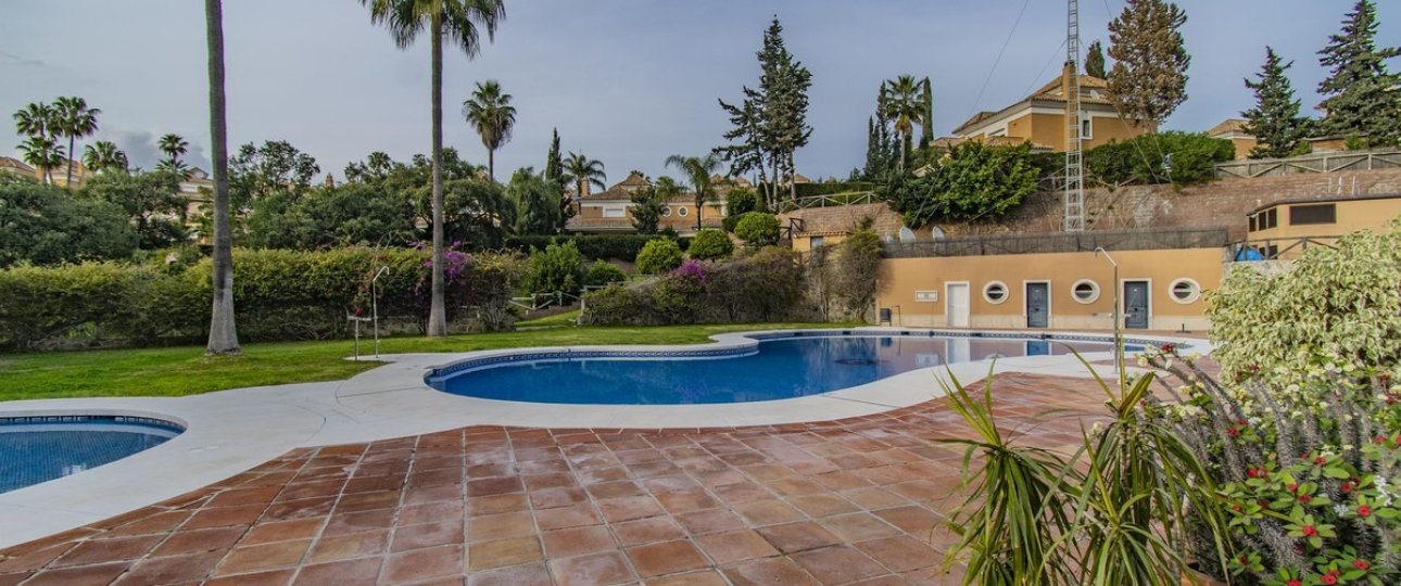 Resale - Villa - Marbella - Santa Clara