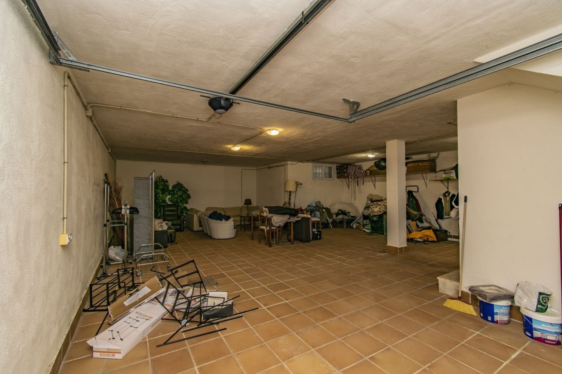 Resale - Villa - Marbella - Santa Clara