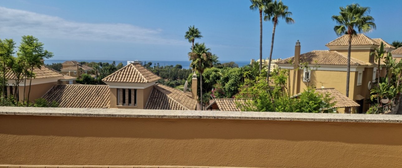 Resale - Villa - Marbella - Santa Clara