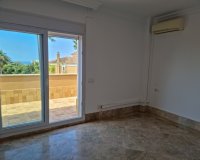 Resale - Villa - Marbella - Santa Clara