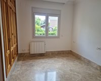 Resale - Villa - Marbella - Santa Clara