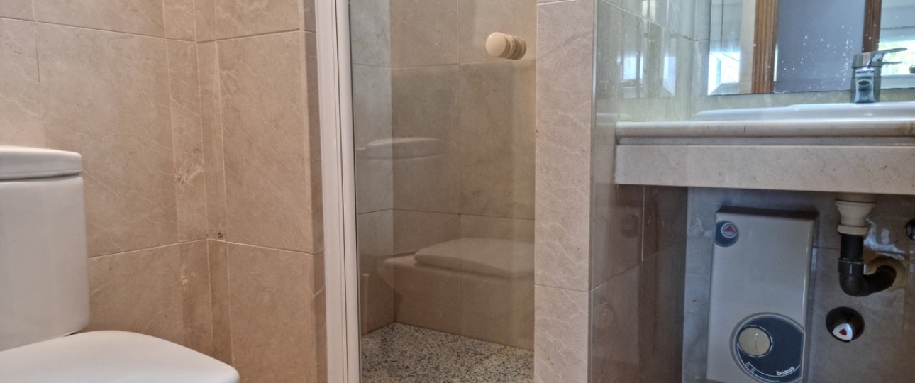 Resale - Villa - Marbella - Santa Clara