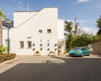 Resale - Villa - Marbella - Santa Clara