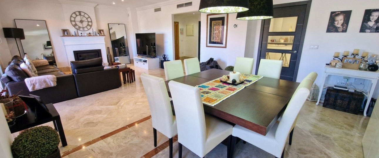 Resale - Villa - Marbella - Santa Clara