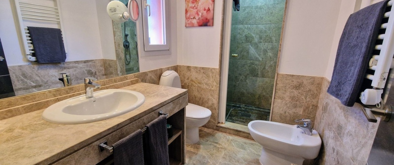 Resale - Villa - Marbella - Santa Clara