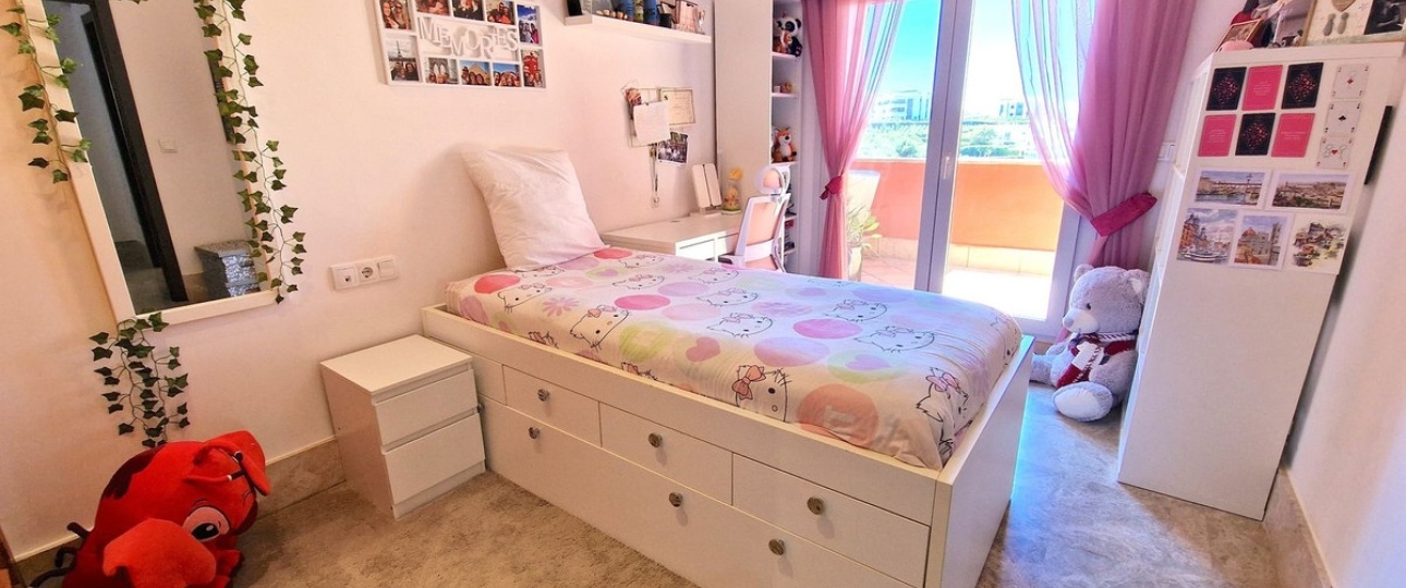 Resale - Villa - Marbella - Santa Clara