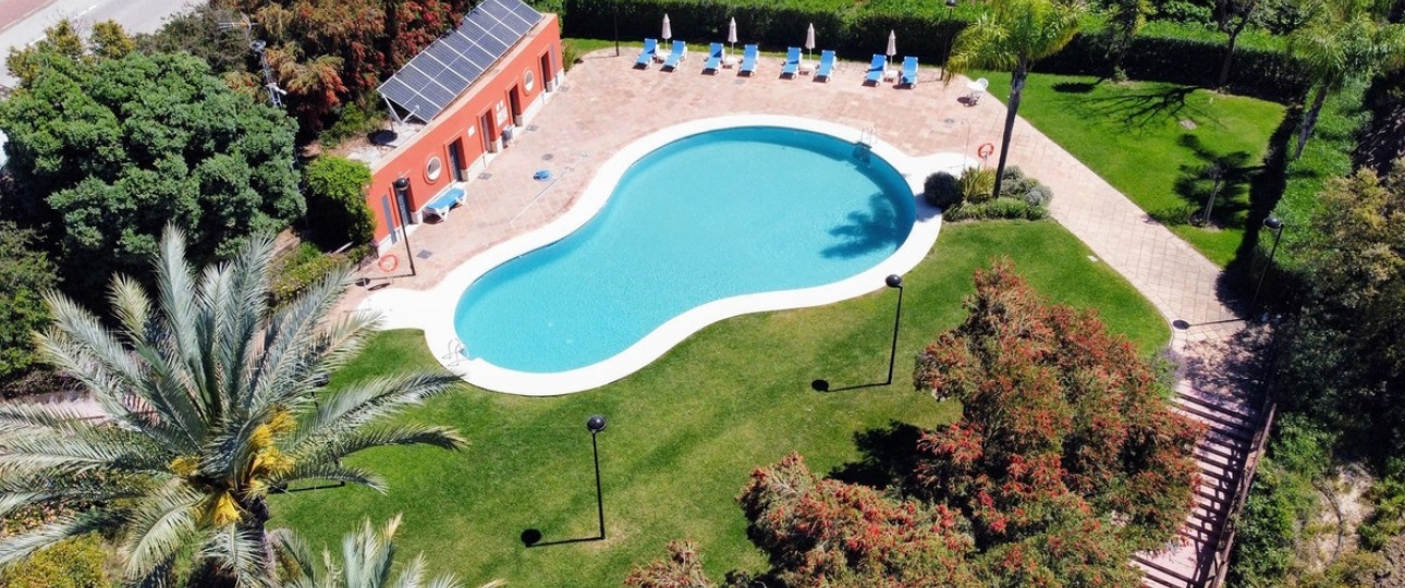 Resale - Villa - Marbella - Santa Clara
