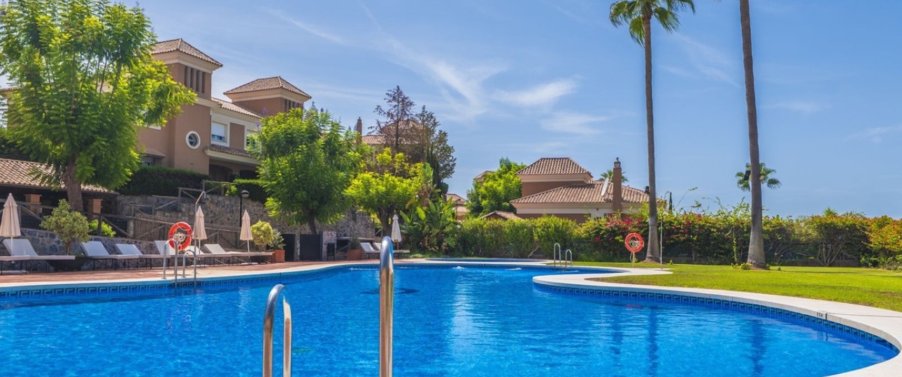 Resale - Villa - Marbella - Santa Clara