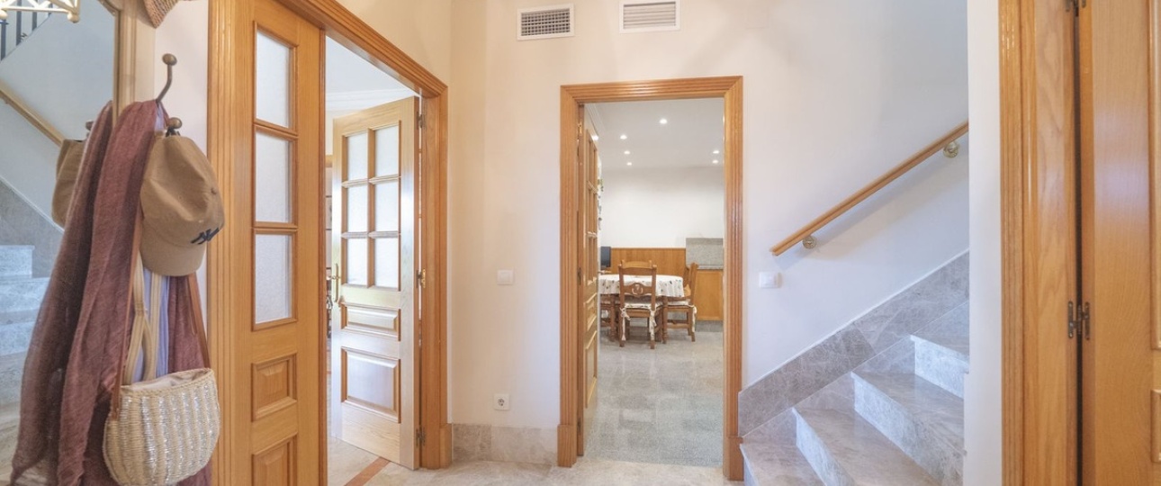 Resale - Villa - Marbella - Santa Clara