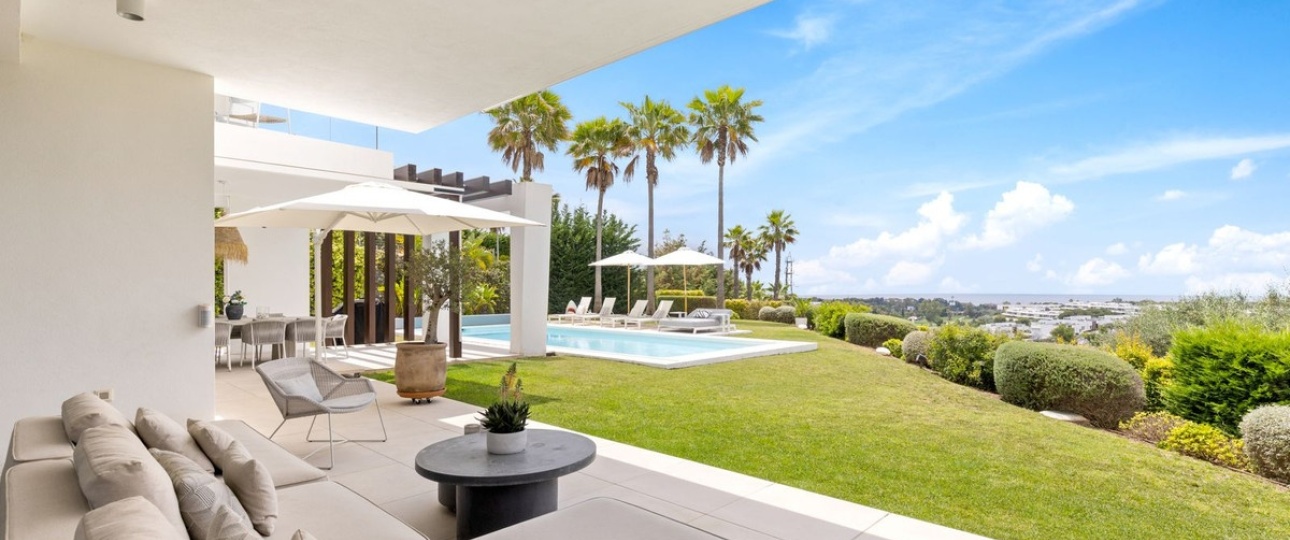 Resale - Villa - Marbella - Santa Clara