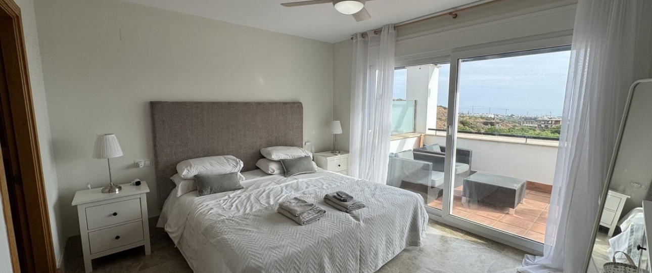 Resale - Villa - Marbella - Santa Clara