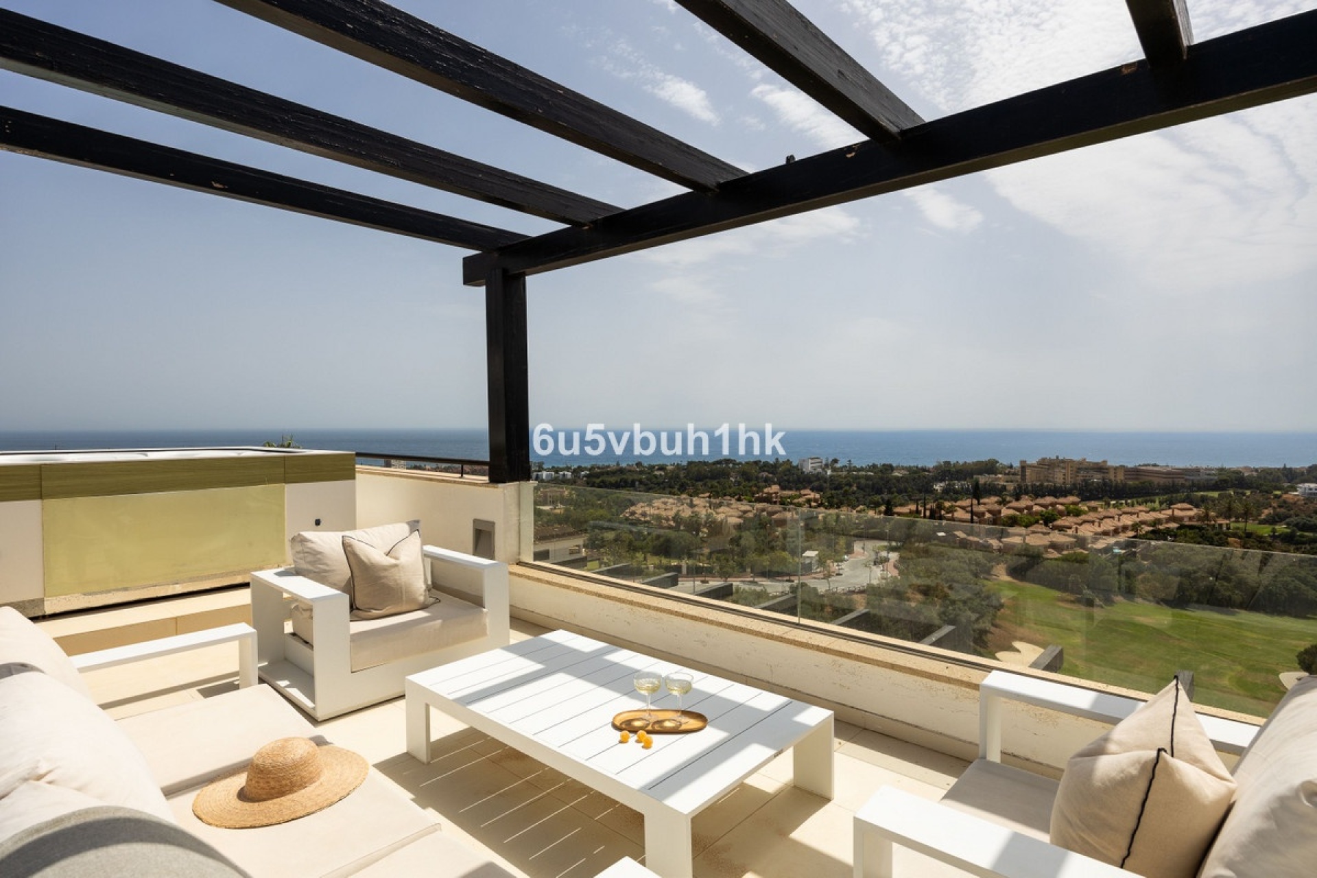 Resale - Villa - Marbella - Santa Clara