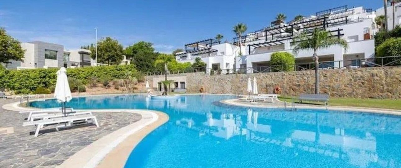 Resale - Villa - Marbella - Santa Clara