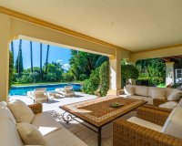 Resale - Villa - Marbella - Sierra Blanca
