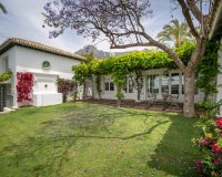 Resale - Villa - Marbella - Sierra Blanca