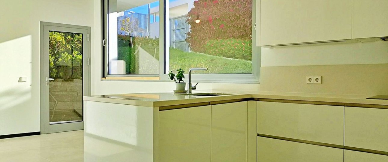 Resale - Villa - Marbella - Sierra Blanca