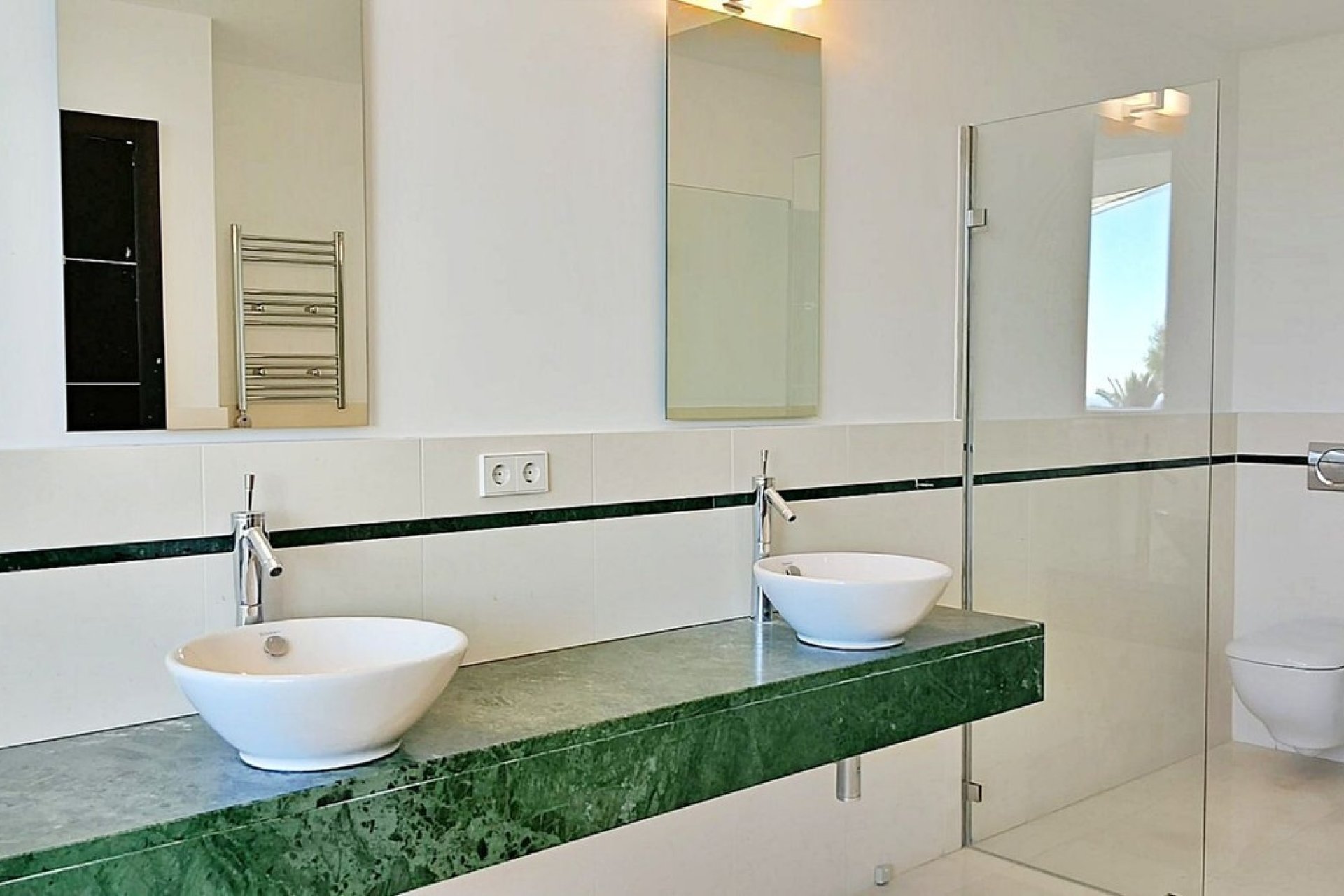 Resale - Villa - Marbella - Sierra Blanca