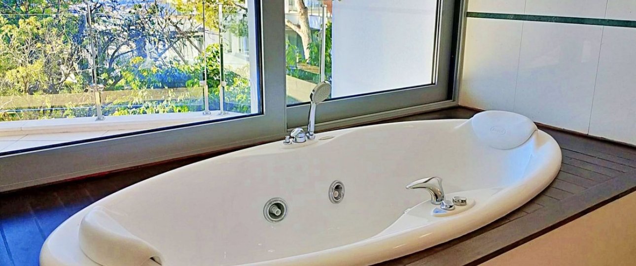 Resale - Villa - Marbella - Sierra Blanca