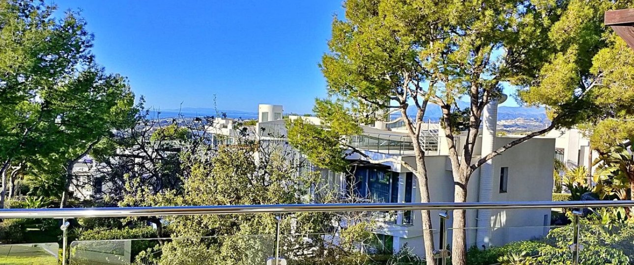 Resale - Villa - Marbella - Sierra Blanca
