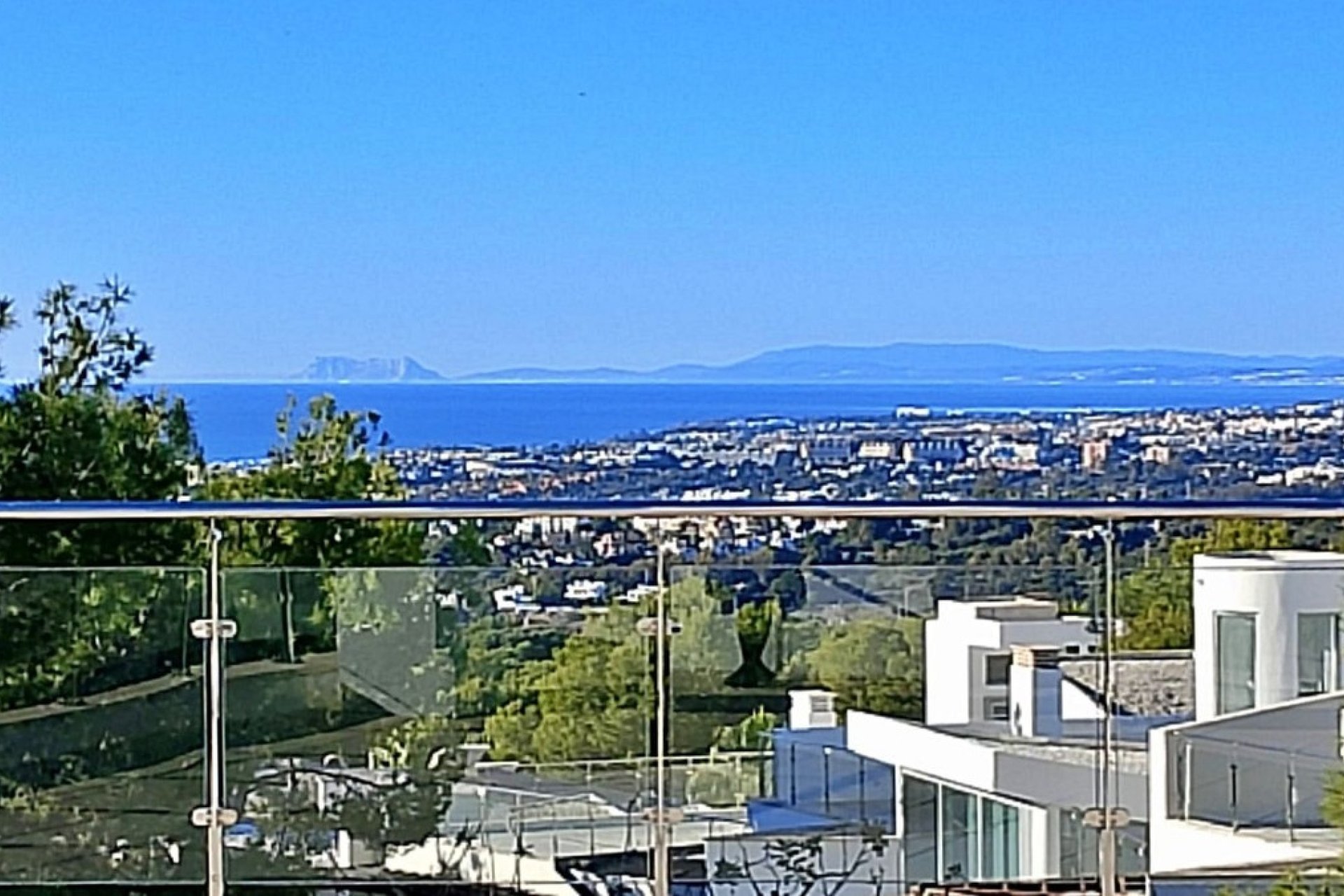 Resale - Villa - Marbella - Sierra Blanca