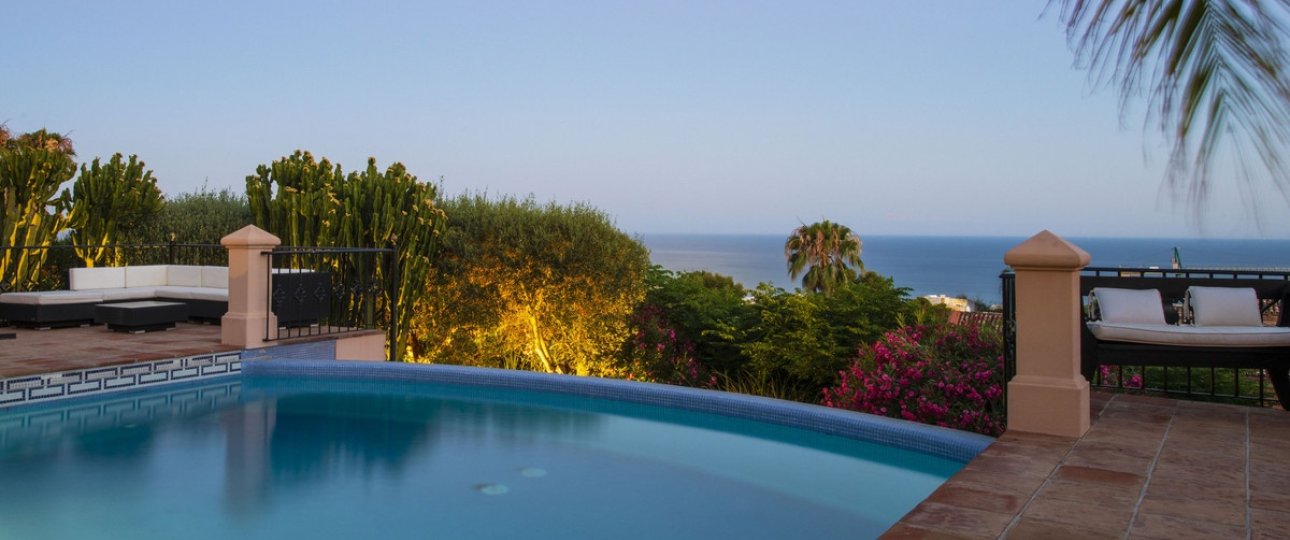 Resale - Villa - Marbella - Sierra Blanca