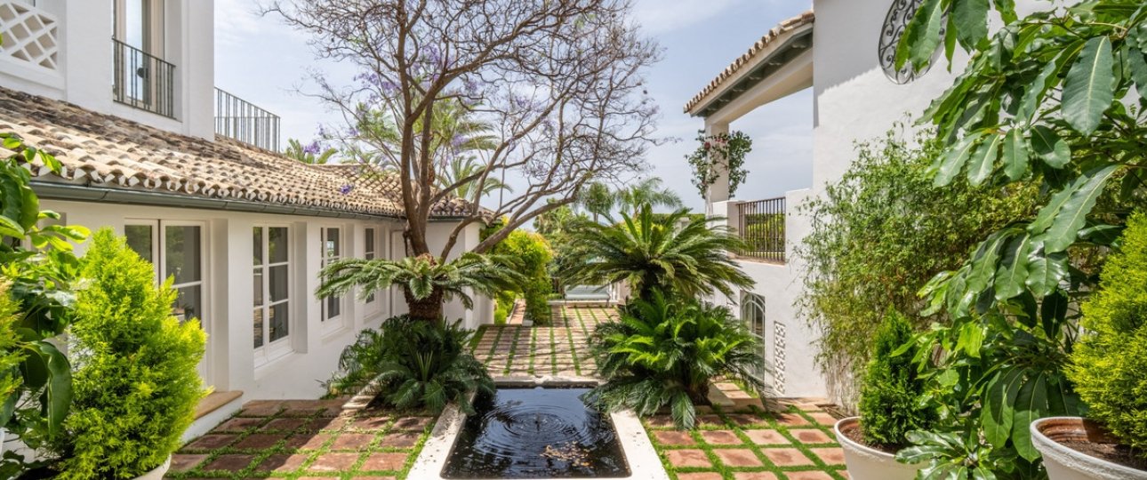 Resale - Villa - Marbella - Sierra Blanca