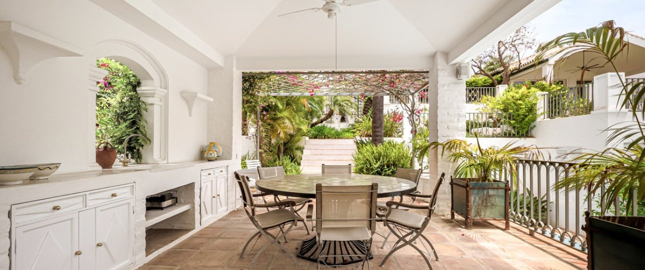 Resale - Villa - Marbella - Sierra Blanca