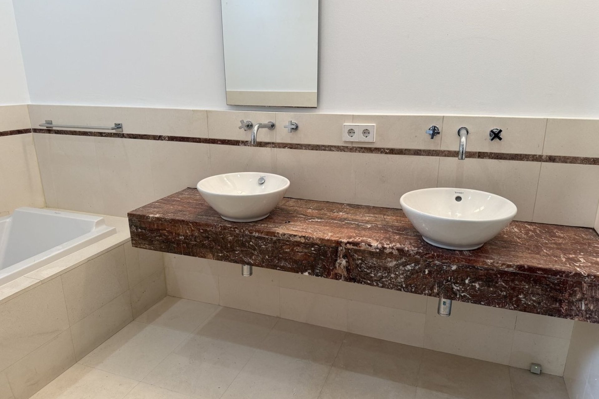 Resale - Villa - Marbella - Sierra Blanca