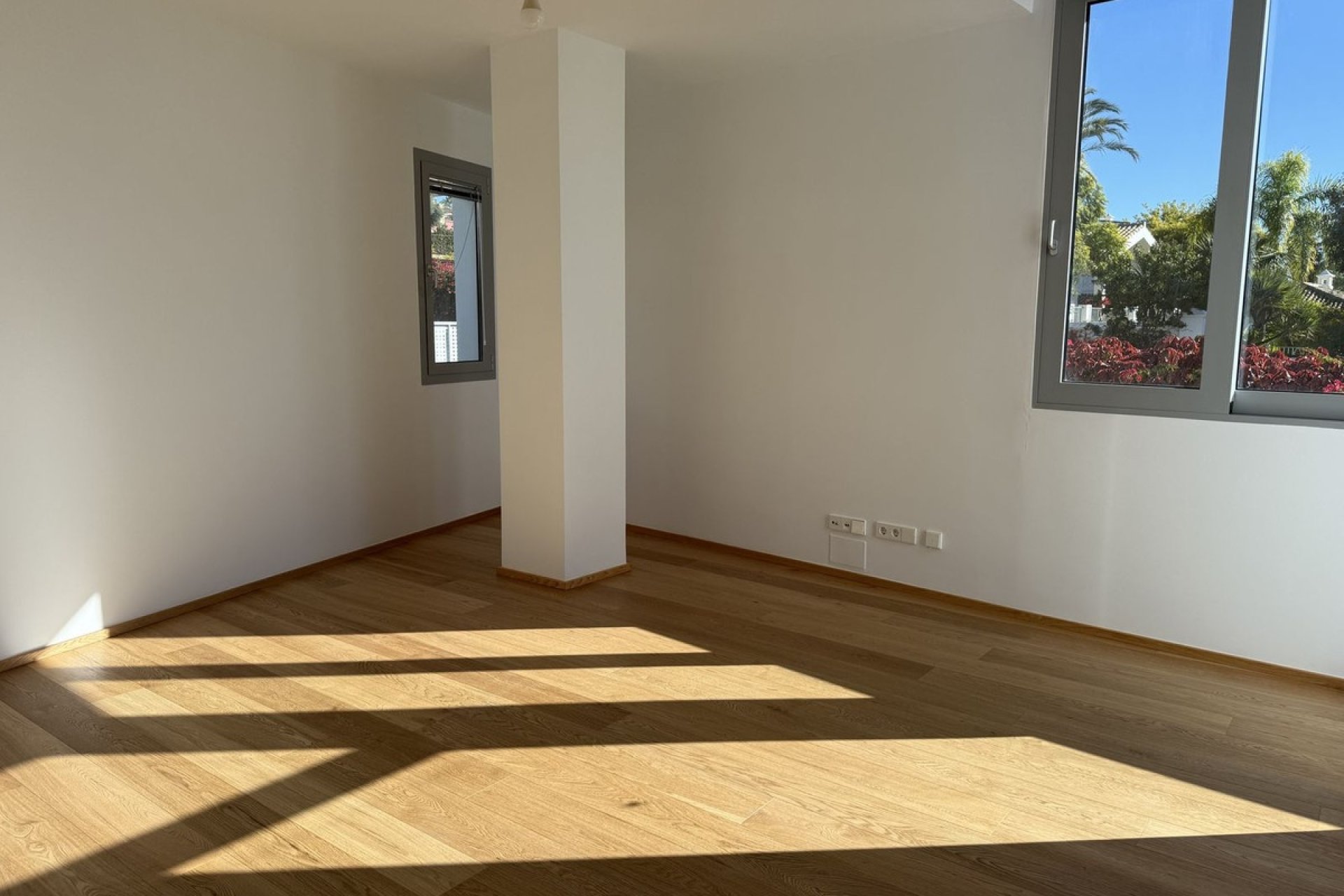 Resale - Villa - Marbella - Sierra Blanca