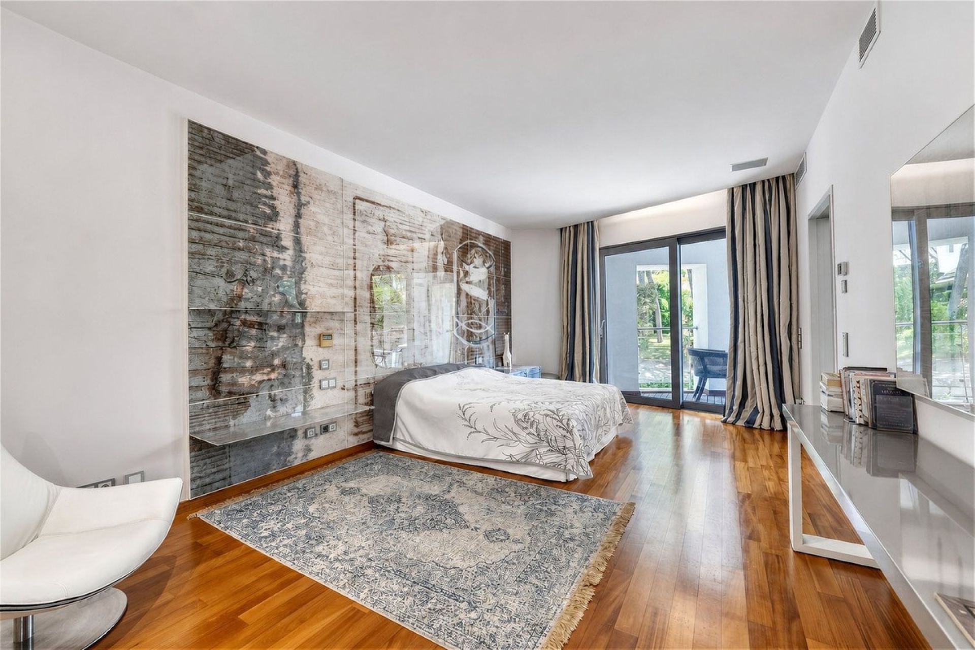 Resale - Villa - Marbella - Sierra Blanca
