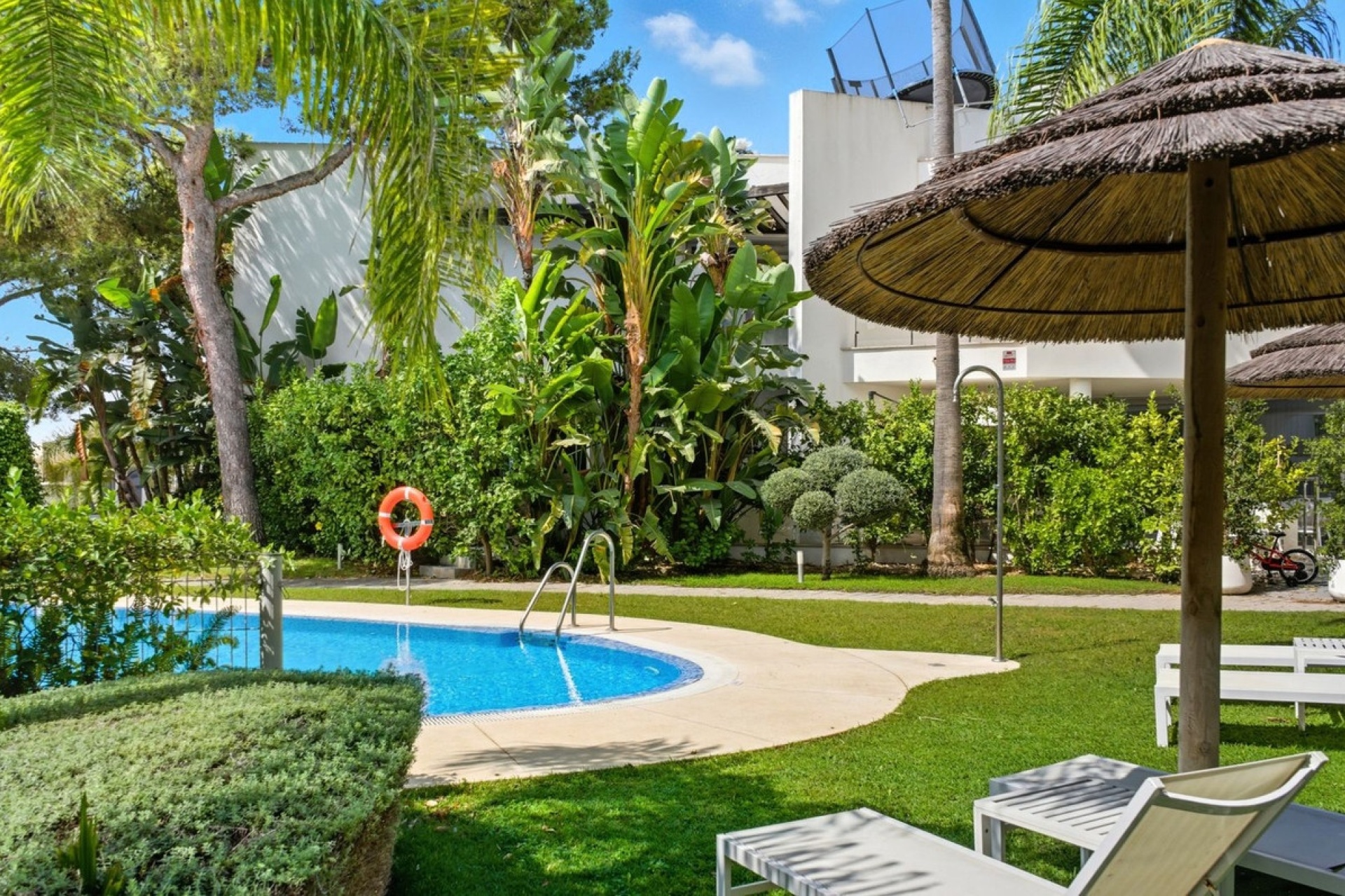 Resale - Villa - Marbella - Sierra Blanca
