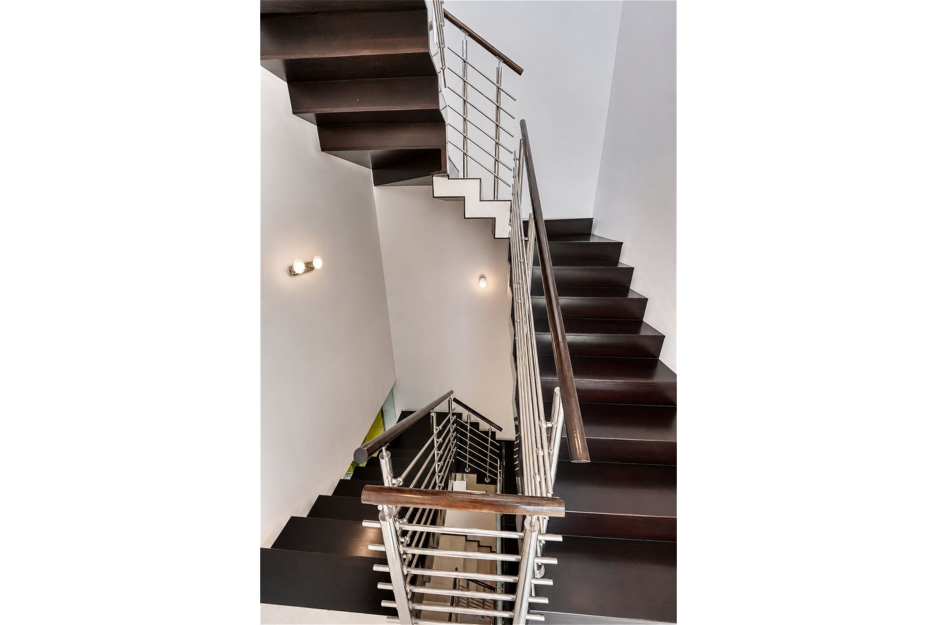 Resale - Villa - Marbella - Sierra Blanca