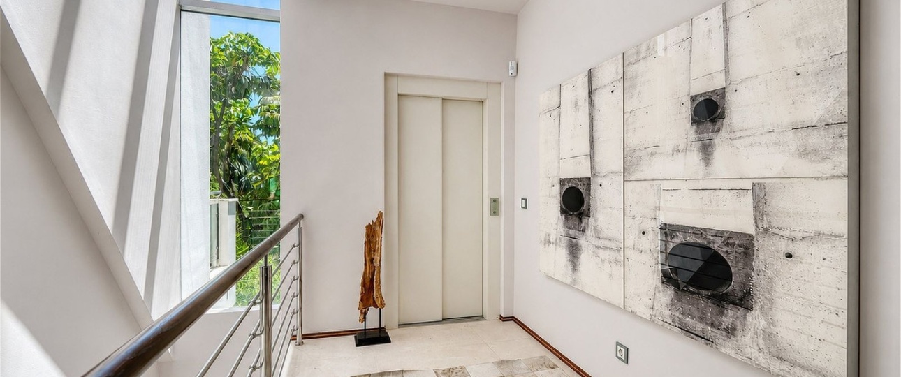 Resale - Villa - Marbella - Sierra Blanca