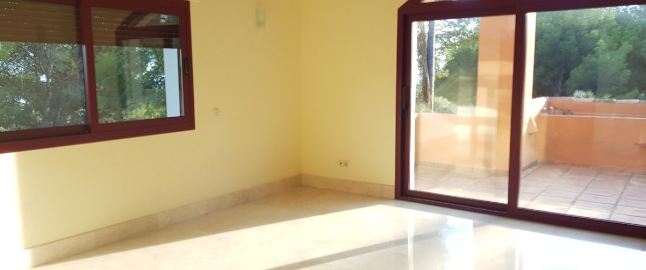 Resale - Villa - Marbella - Sierra Blanca