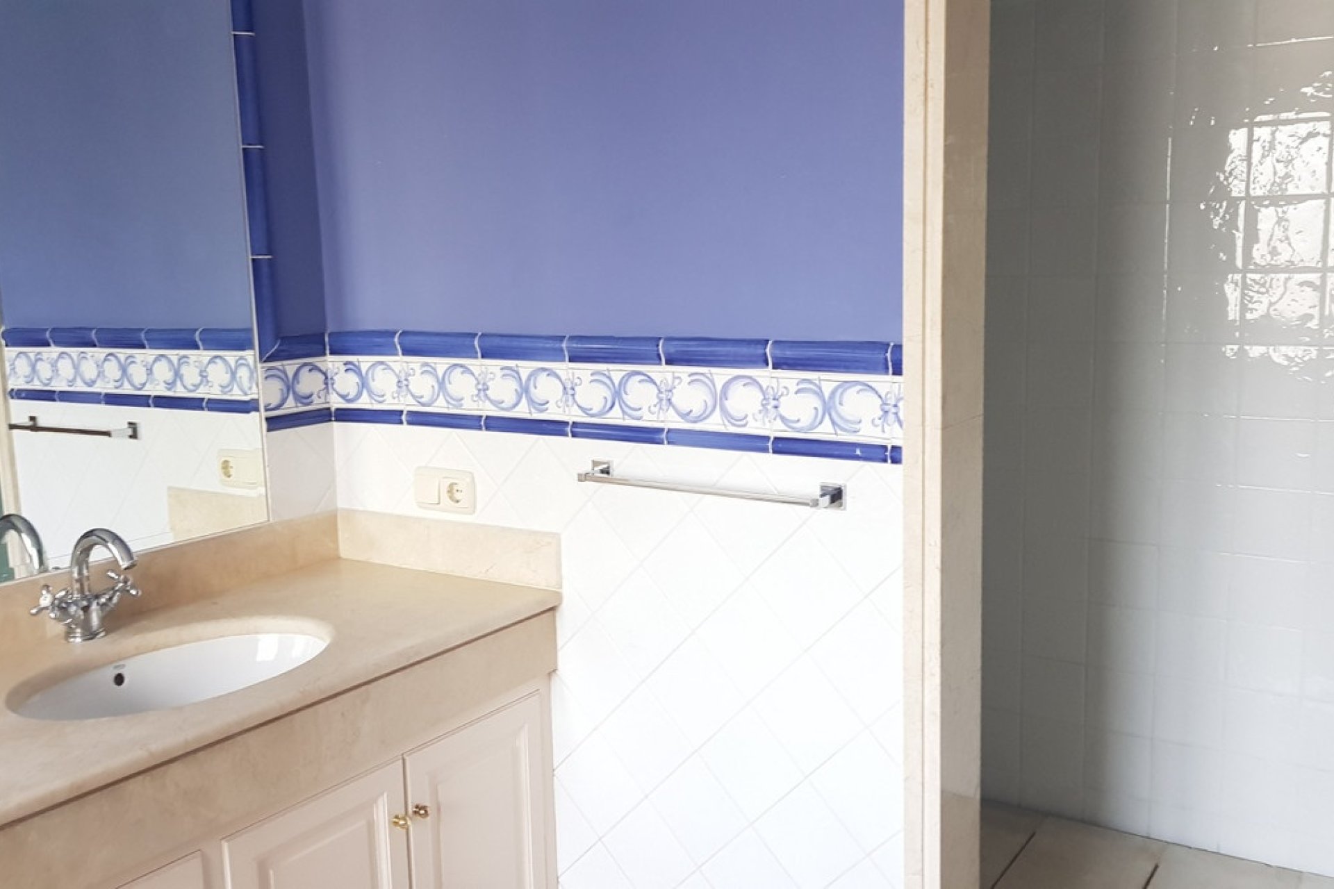 Resale - Villa - Marbella - Sierra Blanca